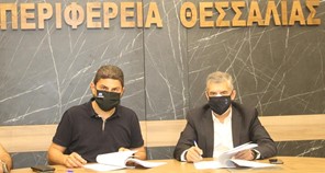 Αυγενάκης- Αγοραστός υπέγραψαν για την αναβάθμιση του ΕΑΚ Λάρισας