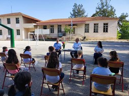 «Συνέντευξη» σε μαθητές του Δημοτικού Λυκουδίου έδωσε ο Δήμαρχος Ελασσόνας