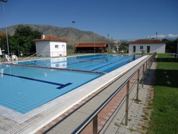 Ξεκινούν τα τμήματα κολύμβησης στην Πισίνα Τυρνάβου 
