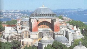 Πενθήμερη προσκυνηματική εκδρομή στην Κωνσταντινούπολη από την Ι.Μ. Λαρίσης και Τυρνάβου