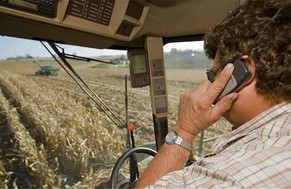 Καταγγελίες στον ΟΠΕΚΕΠΕ για τηλεφωνική απάτη σε αγρότες