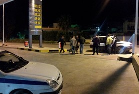 Έκλεψαν 2.500 ευρώ από βενζινάδικο στη Λάρισα