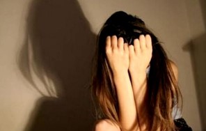 Λάρισα: 130 κακοποιημένες γυναίκες πέρασαν από τον ξενώνα σε 9 χρόνια