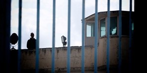 Xτύπησαν 16χρονο Σύριο στις φυλακές Κασσαβέτειας - Μεταφέρθηκε στο ΠΓΝΛ 