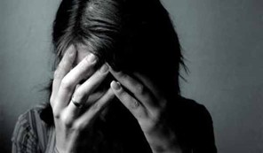 Συγκλονίζει η ιστορία της 14χρονης που έπεσε θύμα βιασμού στη Λάρισα